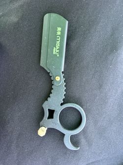 Razor By Misaki