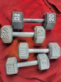 SETS OF 20s and 15s  HEXHEAD DUMBBELLS TOTAL 70LBSs
11525 S HALSTED DUNKIN DONUTS 
65$  CASH ONLY AS IS