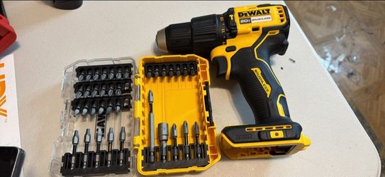 DEWALT DCD778 20V Max Brushless Cordless 1/2 in. Hammer Drill/Driver Tool Only -