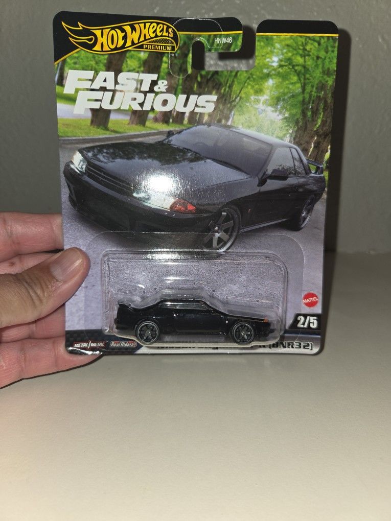 HOT WHEELS FAST AND FURIOUS NISSAN SKYLINE GT-R BNR32
