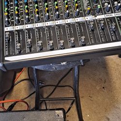 Mixer Macki 12 Canales Cómo Nueva 