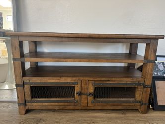 Entertainment center or Hallway stand