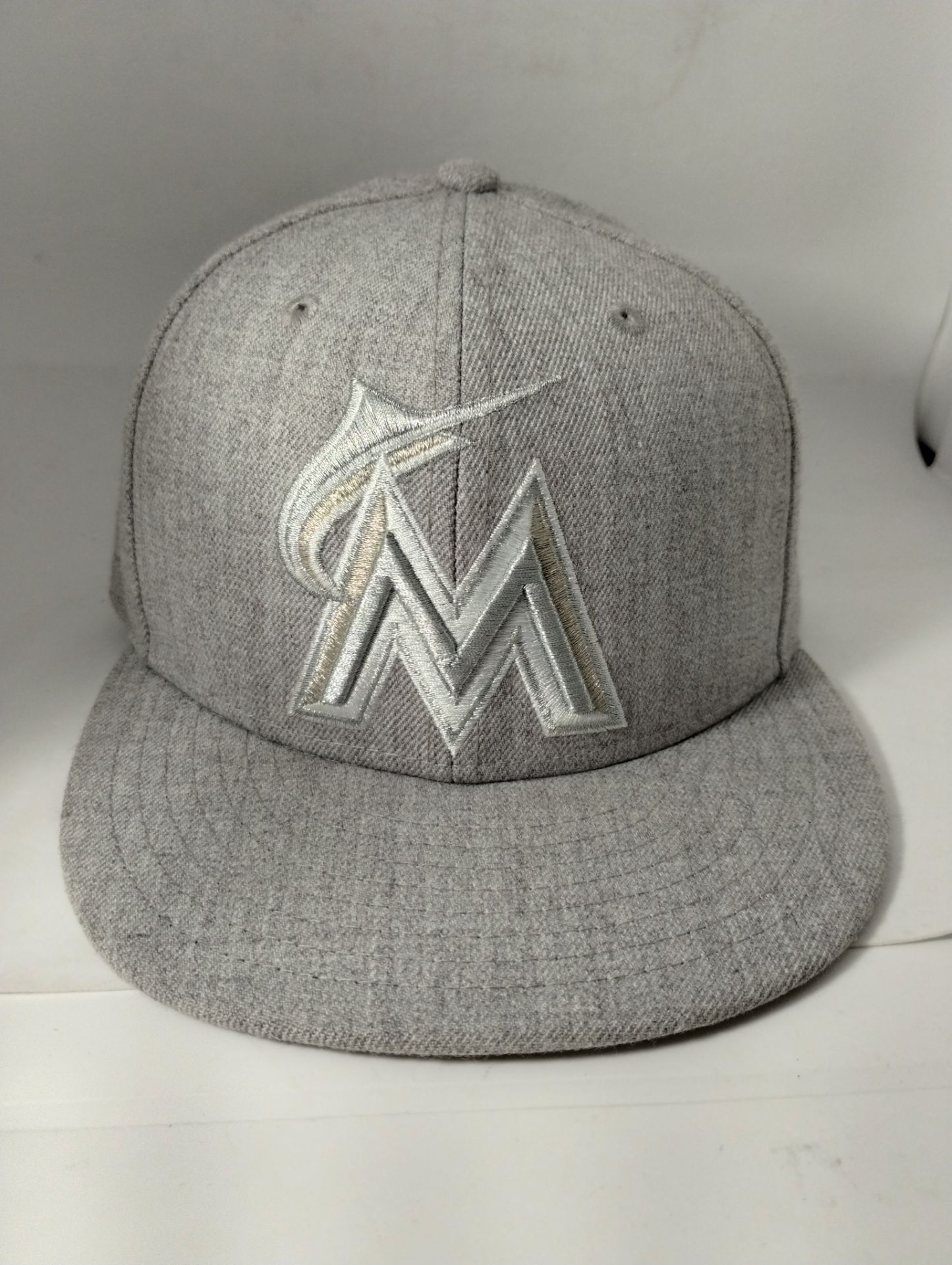 Miami Marlins Hat Cap Fitted Sz 7 New Era Adult MLB Gray Baseball 20% Wool