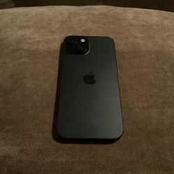 iPhone 15 128GB