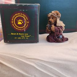 Boyd's Bears And Friends 