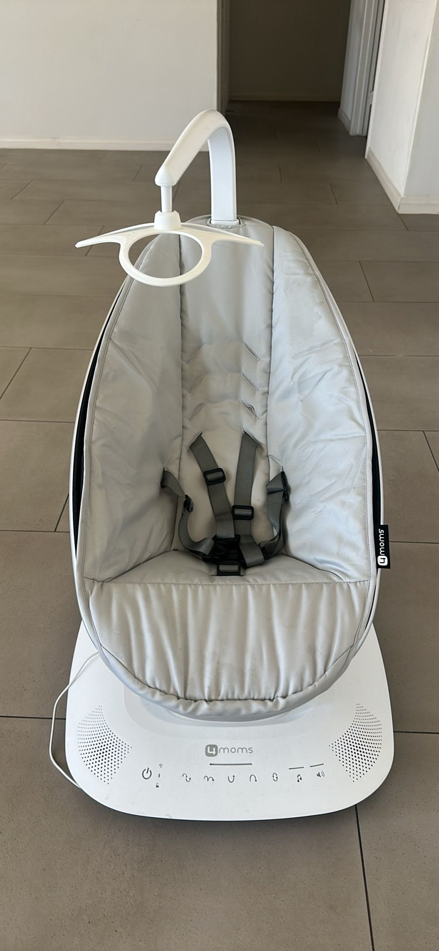 4moms MamaROO Baby Swing