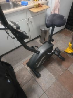ELITE FITNESS BIKE