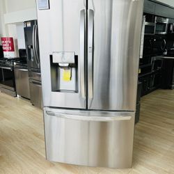 - 23.5 Cu. Ft. French Door-in-Door Counter-Depth Smart Refrigerator with Craft Ice - Stainless steel Model:LRFDCS 2W