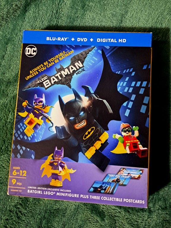 LEGO BATMAN MOVIE Blu-ray DVD Mini Figure cat women box Set DC Comics