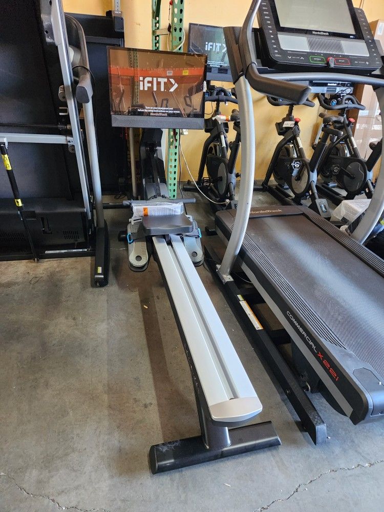 2025 Model Nordictrack RW900 Rowing machine - 1000$