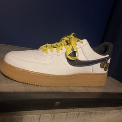 Nike Men's Air Force 1 LV8 Go The Extra Smile Casual Shoes