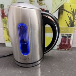 Tea Kettle 