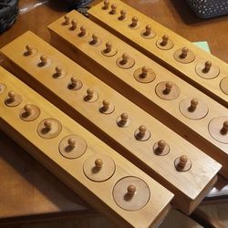 montessori knobbed cylinder 