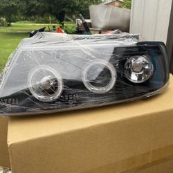 97-00 VW PASSAT Duel halo and LED headlights with signal