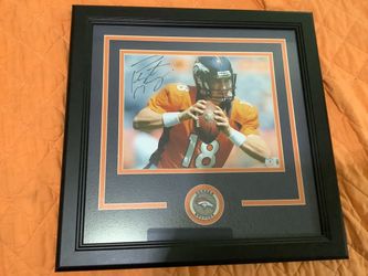 Payton manning signed framed 16x16 with coa