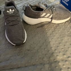 Addidas Shoes 