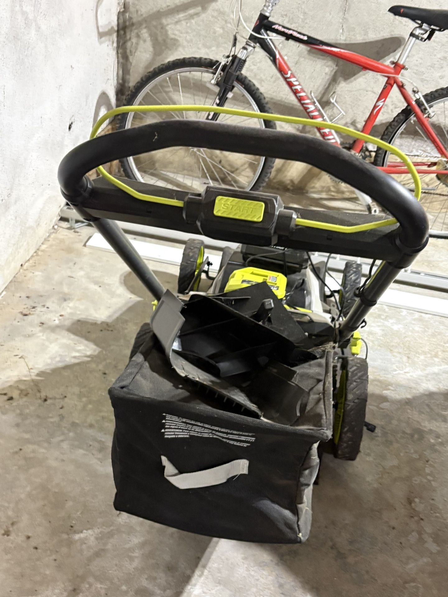 Electric Lawn Mower