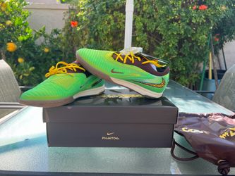 Travis Scott Nike phantom 6 elite IC SE