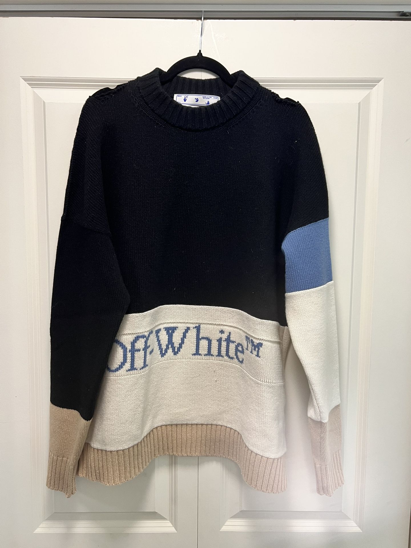 Off White Black Beige Blue Knitted Sweater (Shoulders a little - Main Image