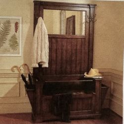 Pottery Barn Style Bernhardt Wooden Hall Tree With Storage Trunk