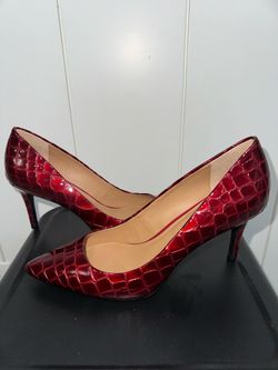 Calvin Klein burgundy pumps