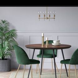 2 gorgeous velvet green chairs