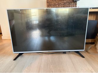 LG TV 55’
