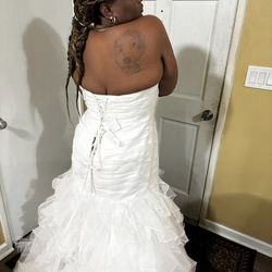 Wedding Dress For Sell $700 (OBO)