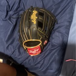 Rawlings Glove