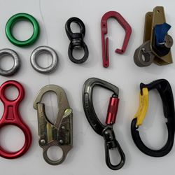 Arborist, Climbing & Rigging Gear Lot Gibbs Ascender, ISC Twister Swivel Eye Carabiner and more. 