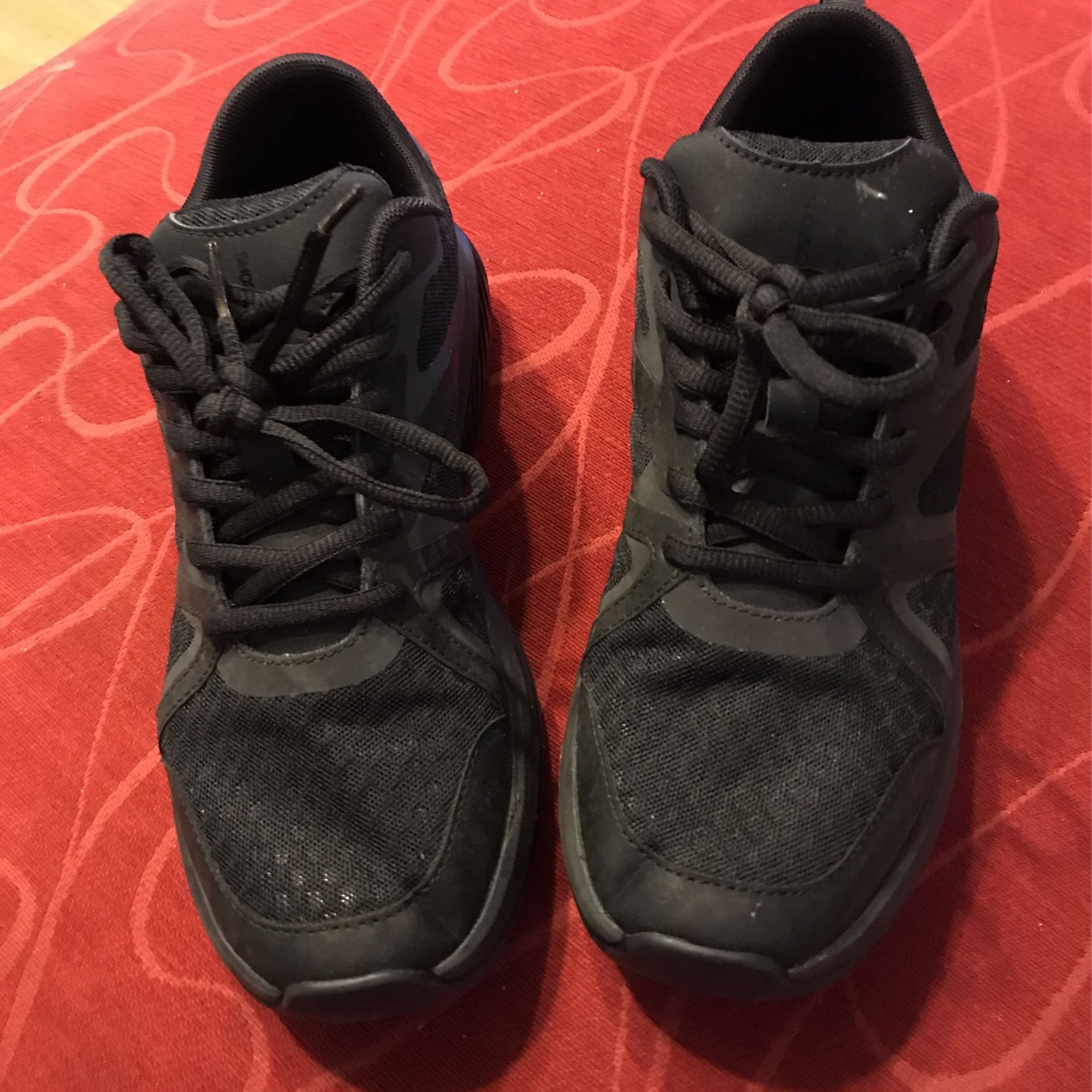 Shoes For Crews slip resistance shoes