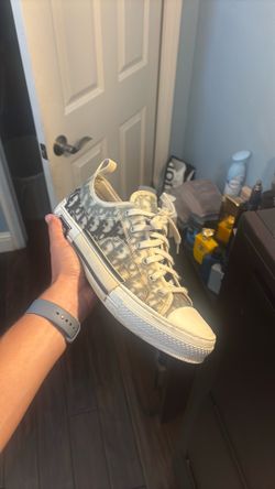 Dior Sneaker size 10.5
