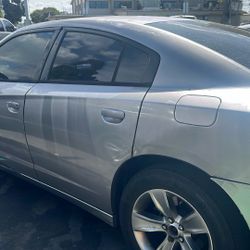 Dodge Charger 2011