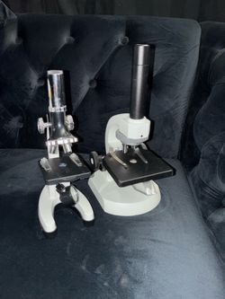 Microscope