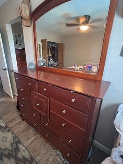 Dressers and mirror