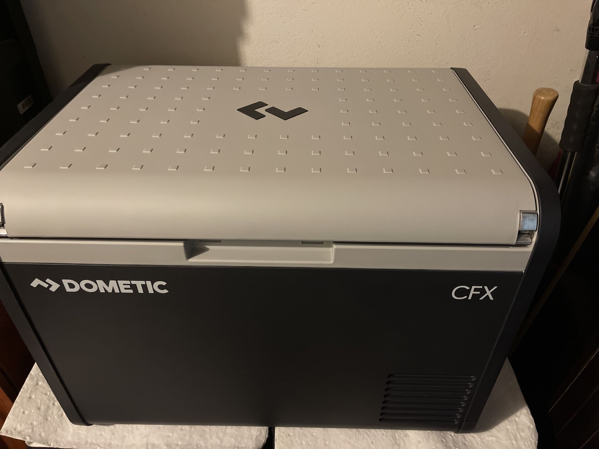 Dometic CFX3 55IM Powered Cooler, 55L Portable Refrigerator/Freezer w/ Ice Maker