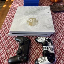PS4 + Games + Controllers 