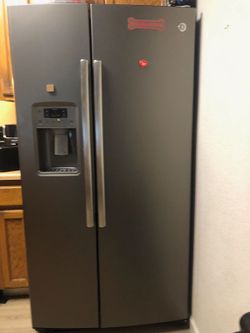 GE Refrigerator