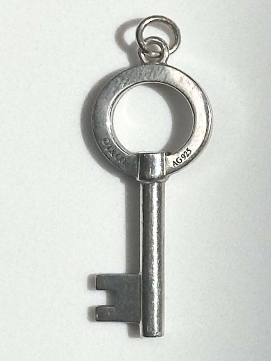 Authentic Tiffany & Co Sterling Silver Key Pendant 