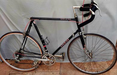 Vintage Schwinn Super Le Tour