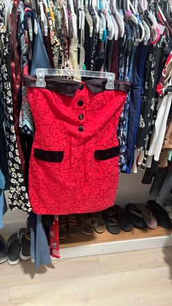Women’s Clothes