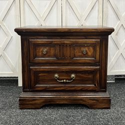 Free Delivery 🚚 Antique Hardwood Nightstand 28"W x 16”D x 25"H