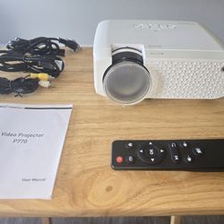 Crosstour Projector With Tripod Screen 100"