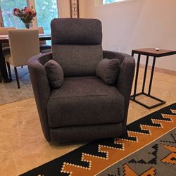 Recliner