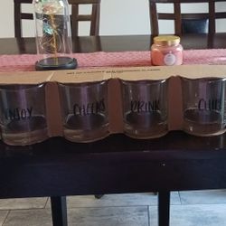 Set Of 4 Drinking Glasses