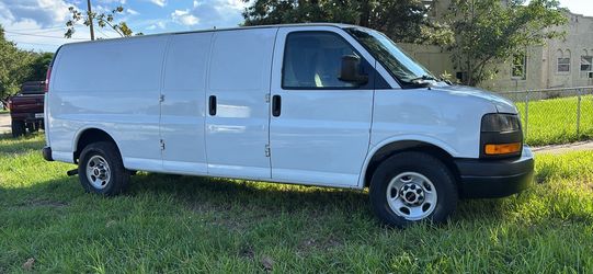 2009 Chevrolet EXPRESS 1500