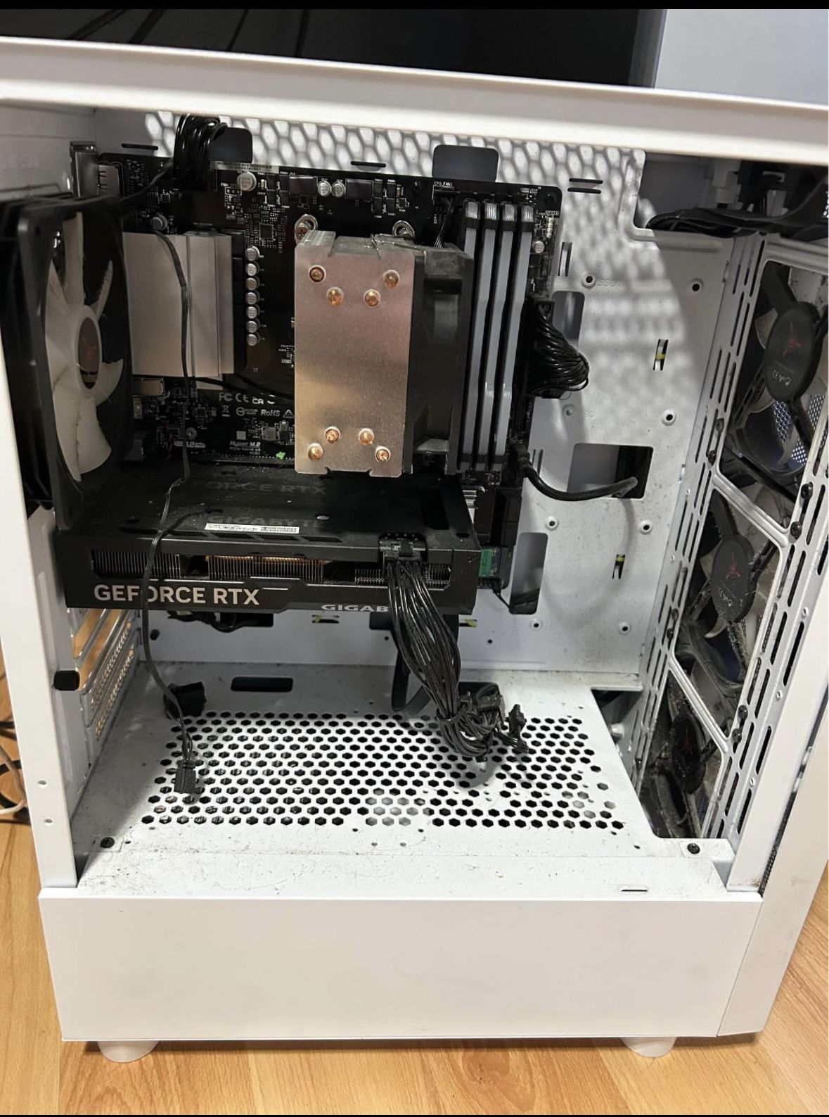 Gaming PC | RTX 4060 Ti | Ryzen 5 5600x