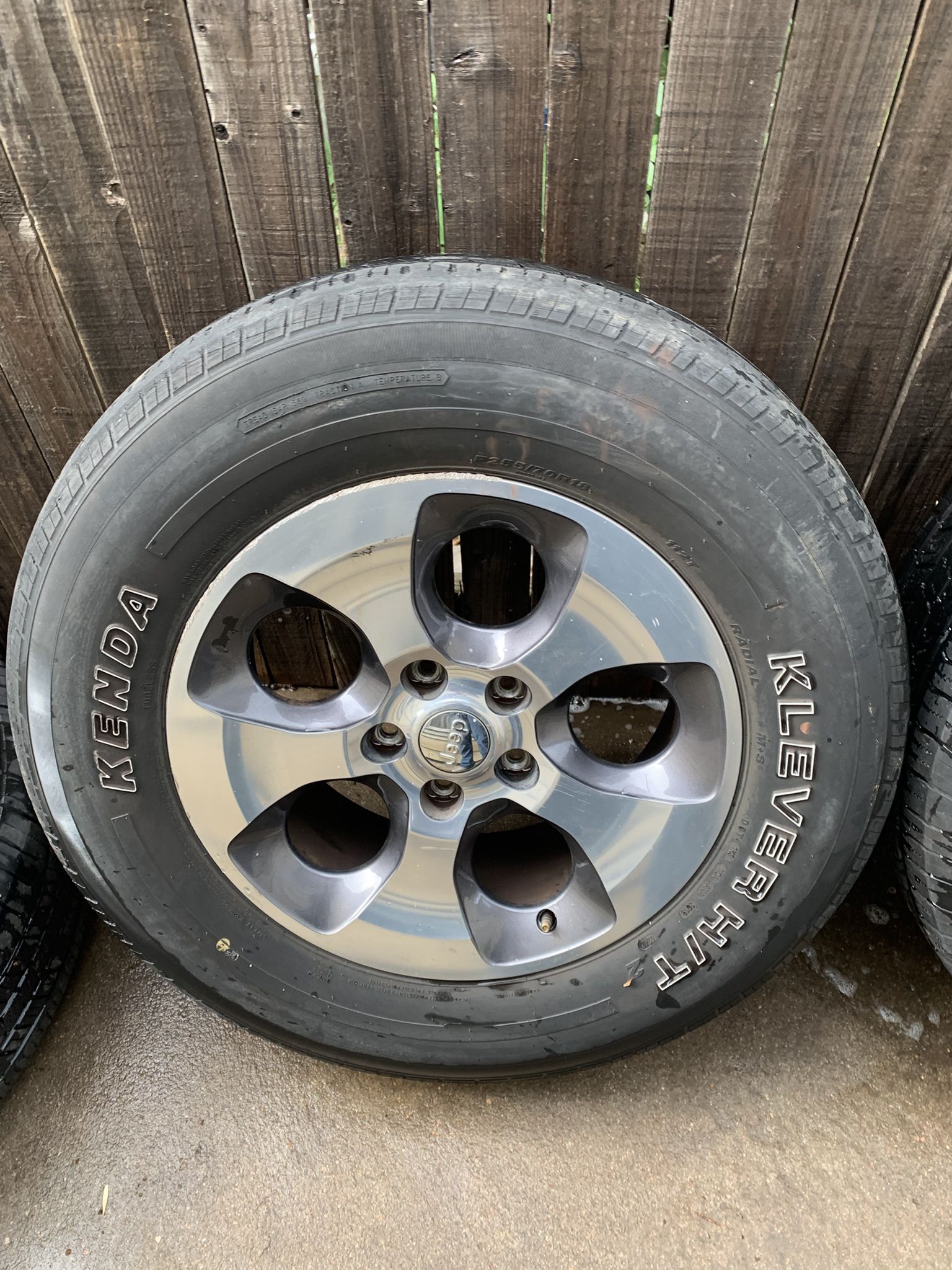 Jeep Rims/tiers