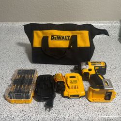 Dewalt Drill Set