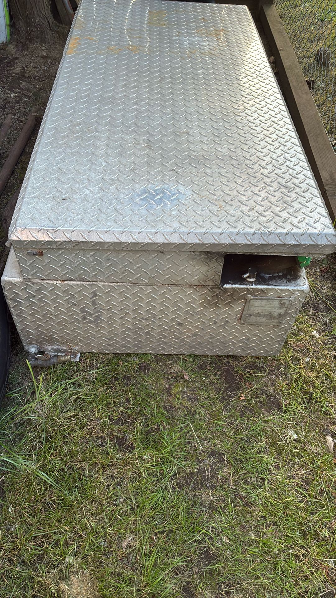 Aluminum Diesel Tank 91 Gallons